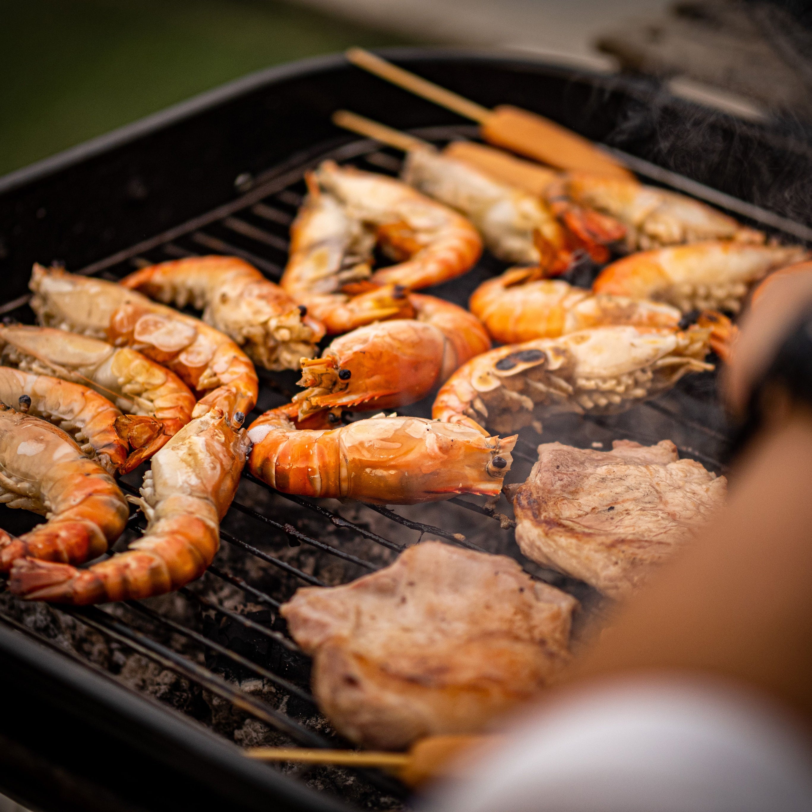 Grillar och matlagning utomhus
